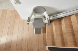 Overhead_Chair At Bottom Of Stairs 1